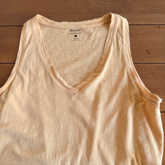 Madewell Mustard Yellow V Neck Sleeveless Tank Top Size S Casual Lightweight - Picture 5 of 8
